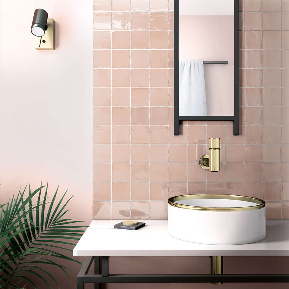 Baños elegantes decorados en rosa - Manacor