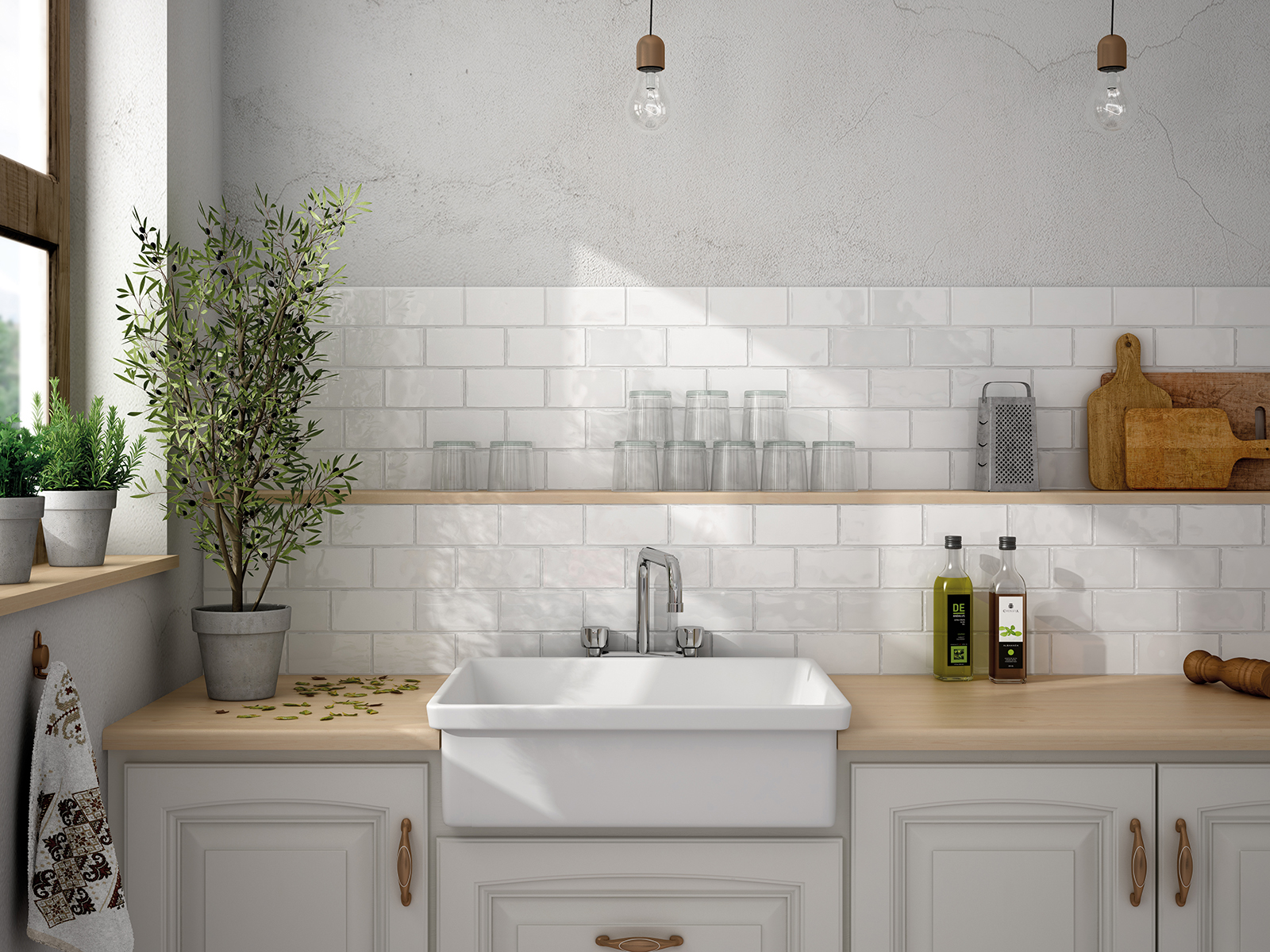 Cocina mediterránea en tonos blancos con acabados de madera - Masía