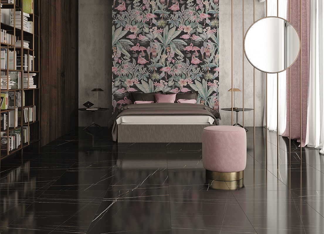 GOYA & BLACK FLAMINGO