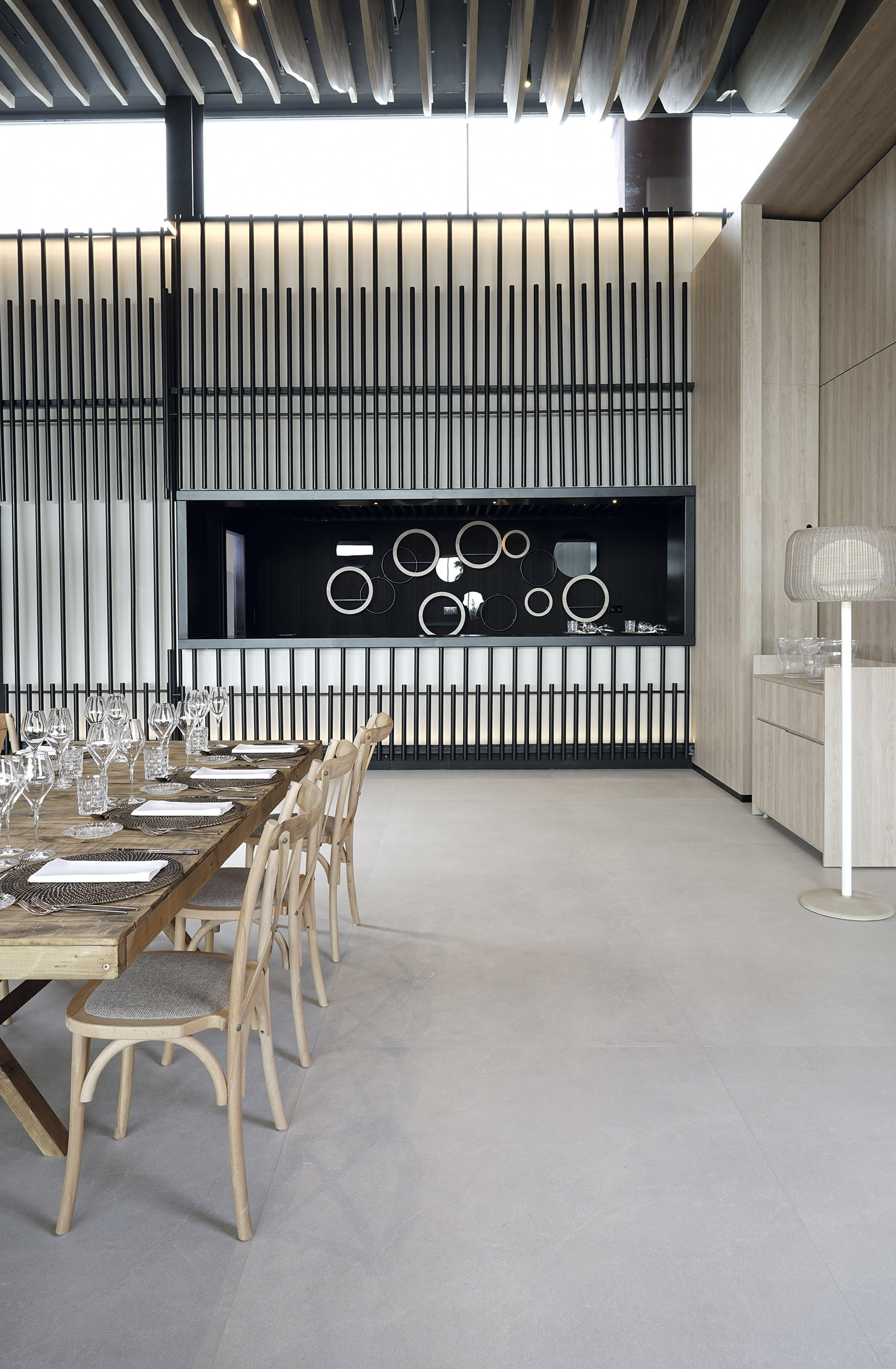 AMBIENTE RESTAURANTE DUOMO GREY 120x120