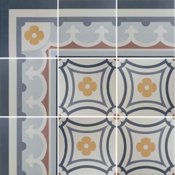 Caprice Saint Tropez + corner + border